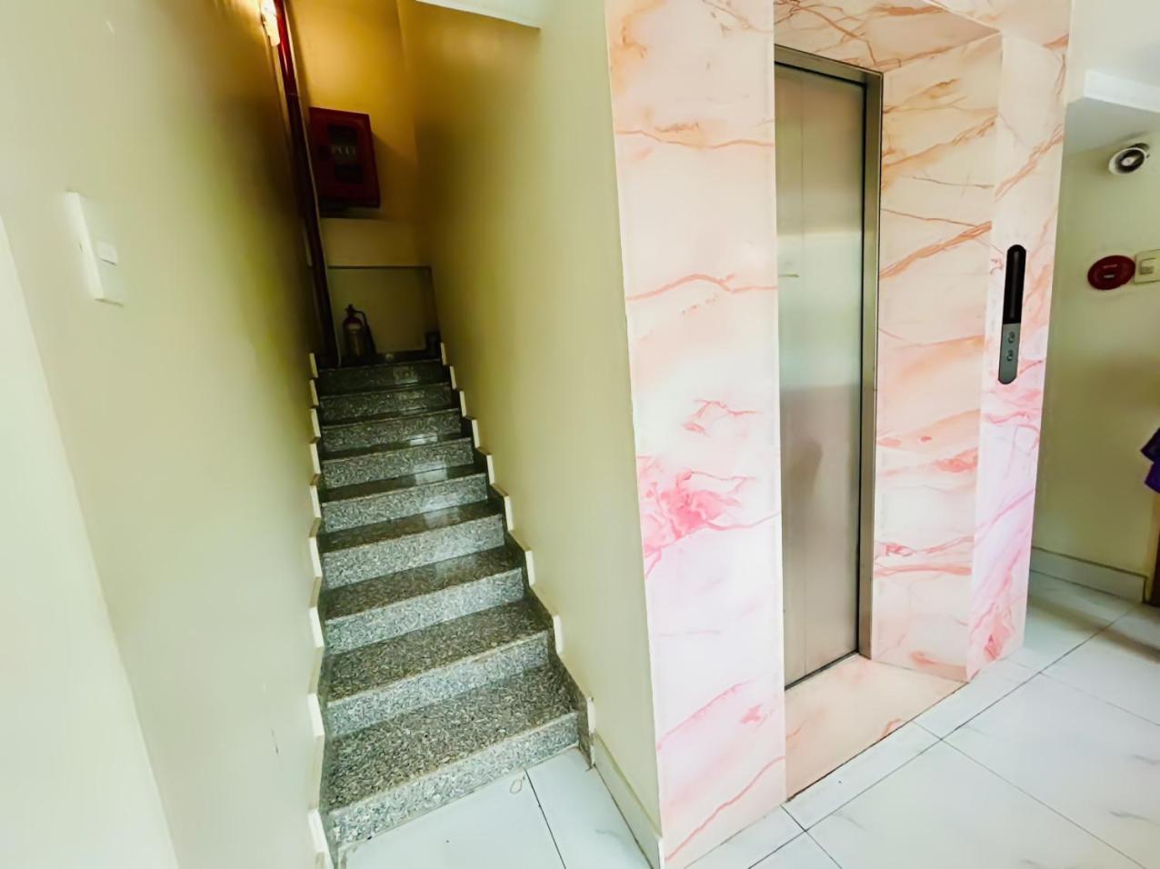 Ngoi Sao Nho Hotel Ho Şi Min Dış mekan fotoğraf