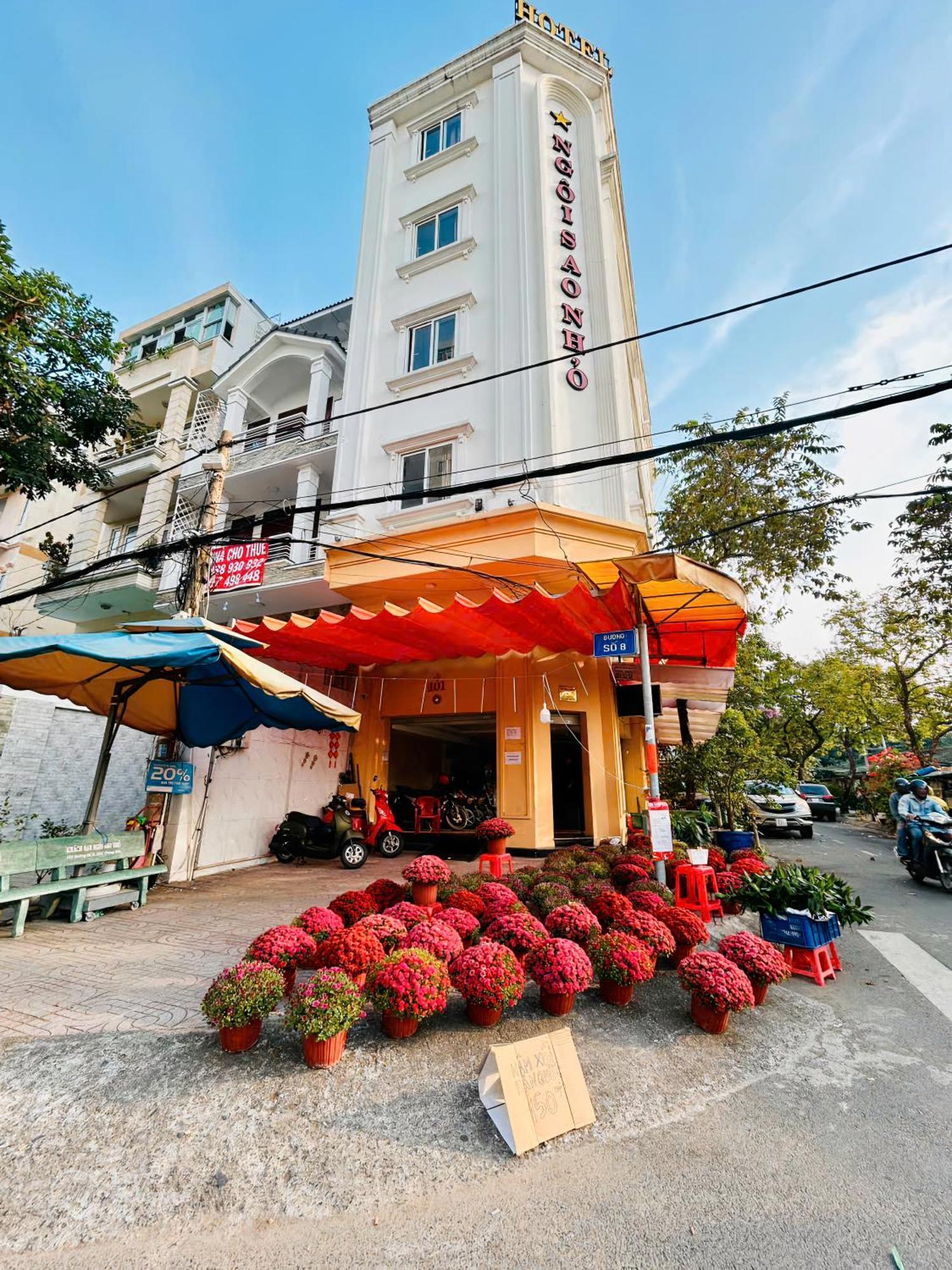 Ngoi Sao Nho Hotel Ho Şi Min Dış mekan fotoğraf